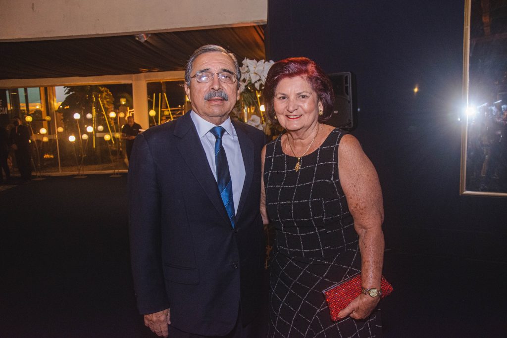 Roberto Sergio E Maria Das Gracas Ferreira