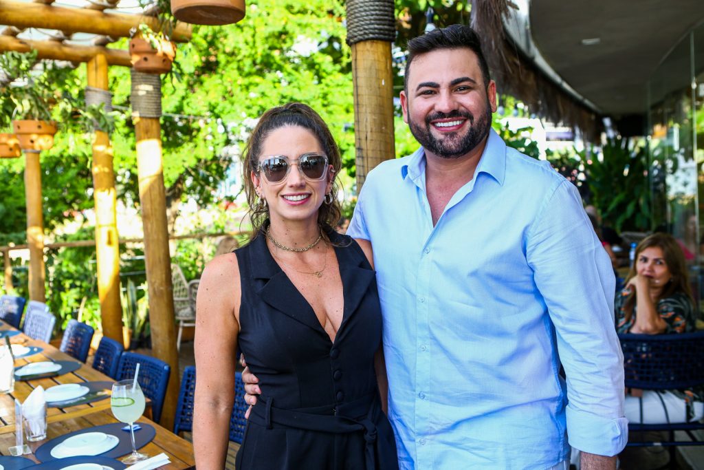 Flavia Pires E Rodolfo Santiago