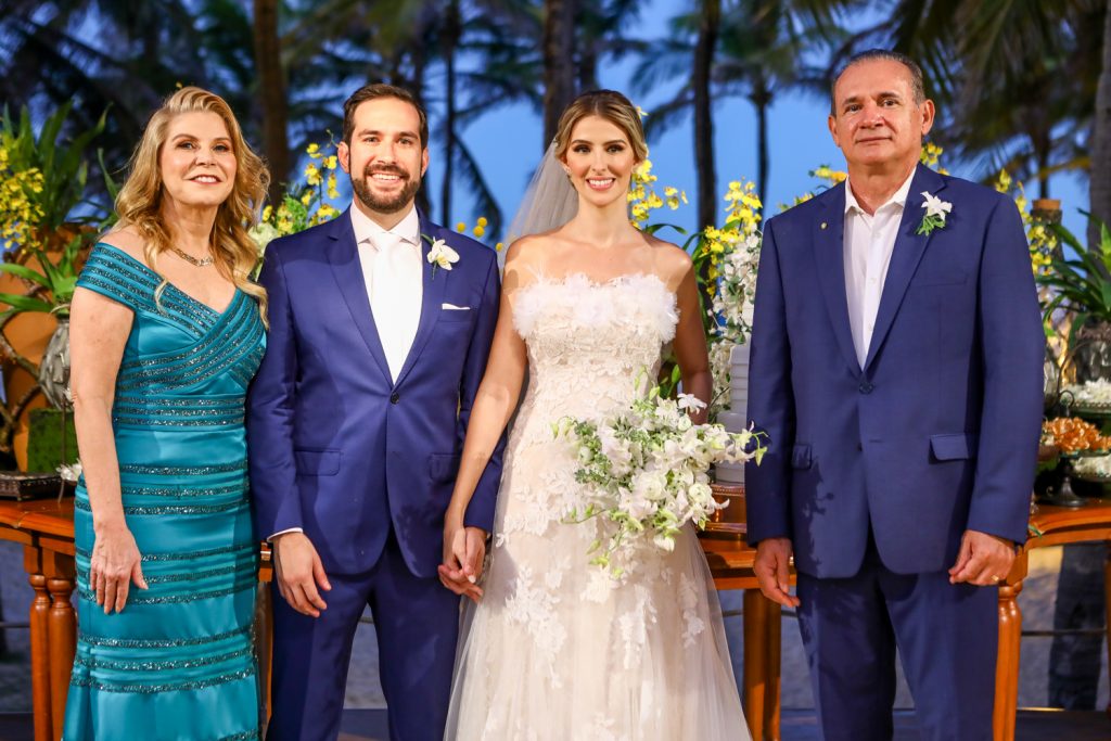 Rosangela E Angelo De Francesco, Isadora Maia E Washingtom Araujo (1)