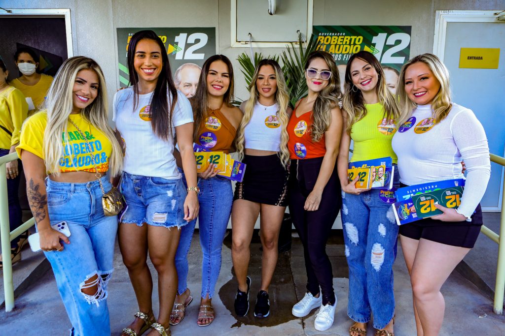 Adriane Guerra, Sinara Oliveira, Marla Santos, Josilene Rocha, Maira Fonseca, Juliane Vasconcelos E Vitoria Rodrigues