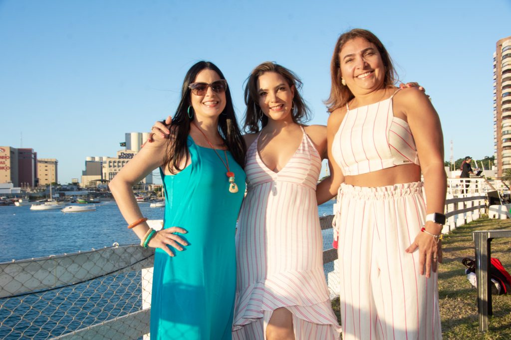 Aline Accioly, Ana Jamille Peixoto E Joselma Santos (1)