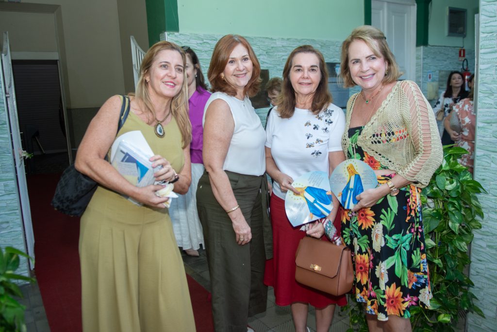 Ana Claudia Rêgo, Raquel Costa Lima, Rosilene Moreira Lima E Desiree Mota (1)