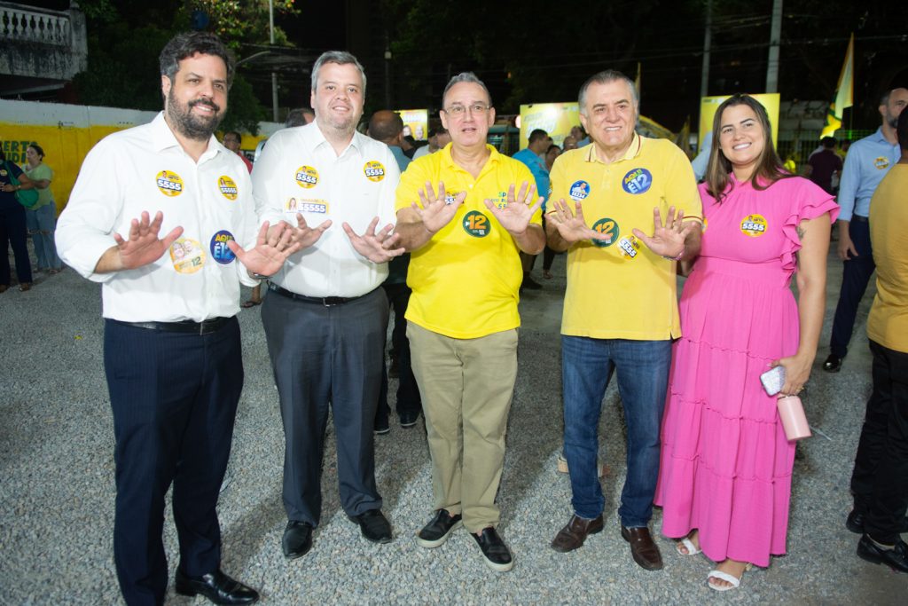 Cassio Pacheco, Leonardo Vasconcelos, Savio Pontes, Lucilvio Girão E Milena Melo