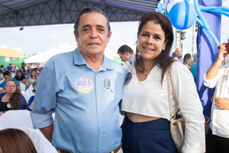 Eleições Maracanaú - Fernanda Pessoa e Firmo Camurça inauguram Comitê Central com a presença do Capitão Wagner