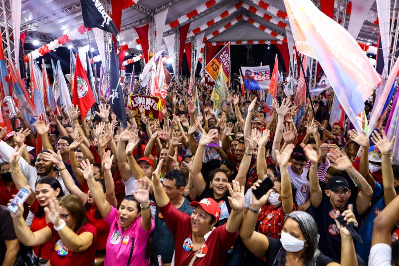 Xadrez da Política - Elmano inaugura comitê central ao lado de Jade e Camilo