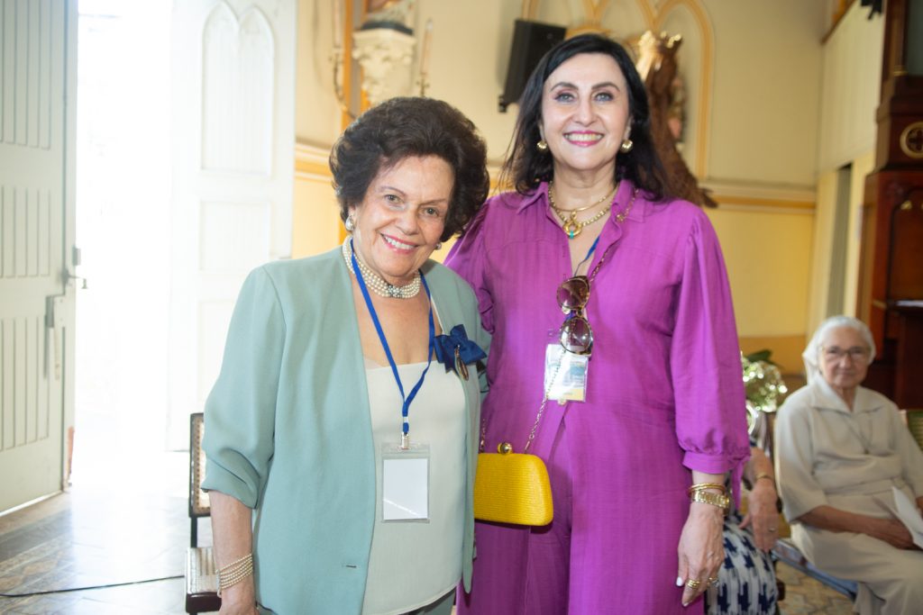 Constança Távora E Marlene Mindello .