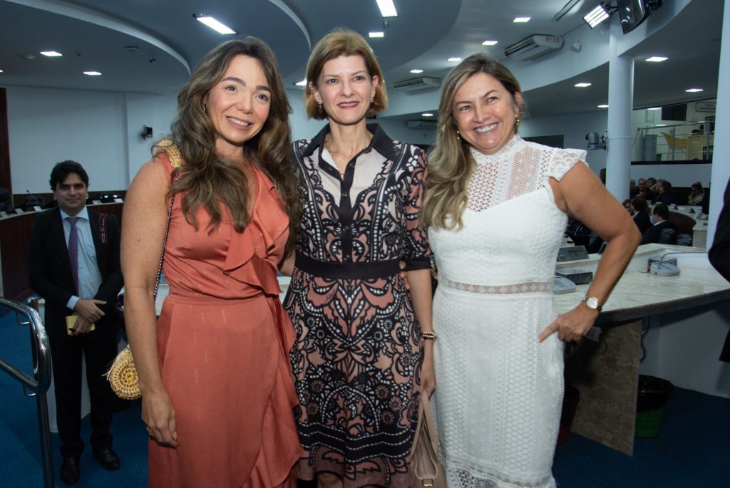 Danielle Coimbra, Cristina Praça E Ana Quezado