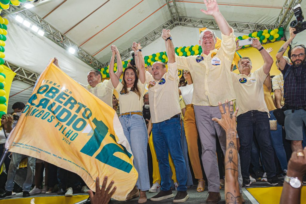 Domingos Filho, Erika Amorim, Roberto Claudio E Ciro Gomes (4)