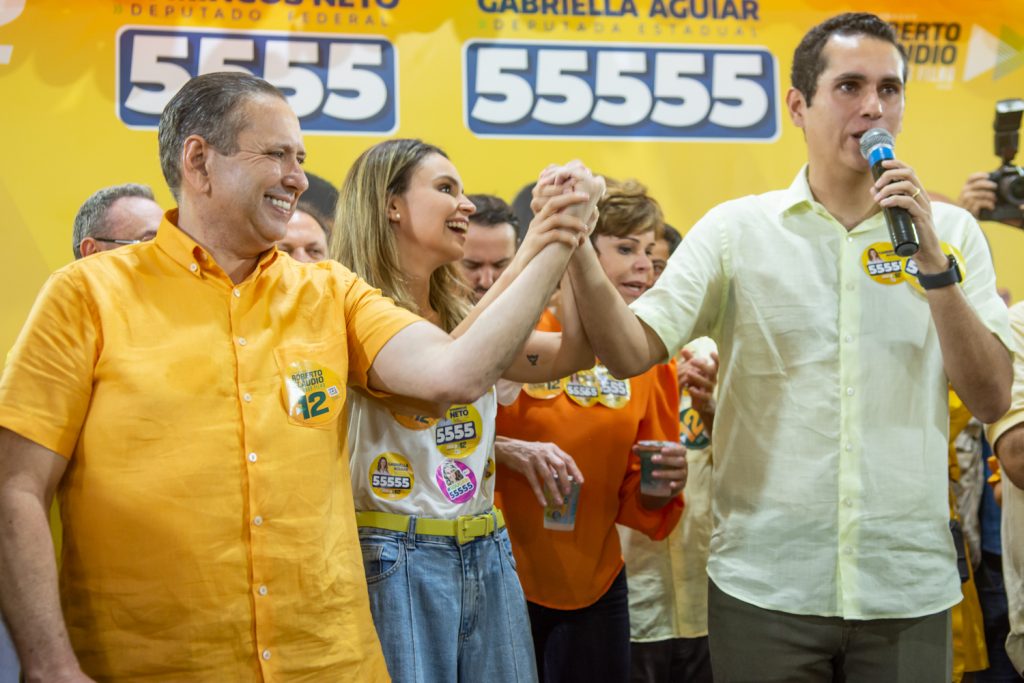 Domingos Filho, Gabriella Aguiar E Domingos Neto (2)