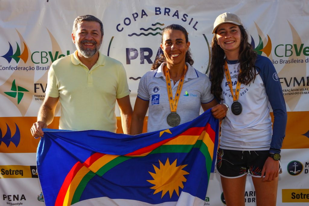 Elcio Batista,bruna Martinele E Sofia Rocha