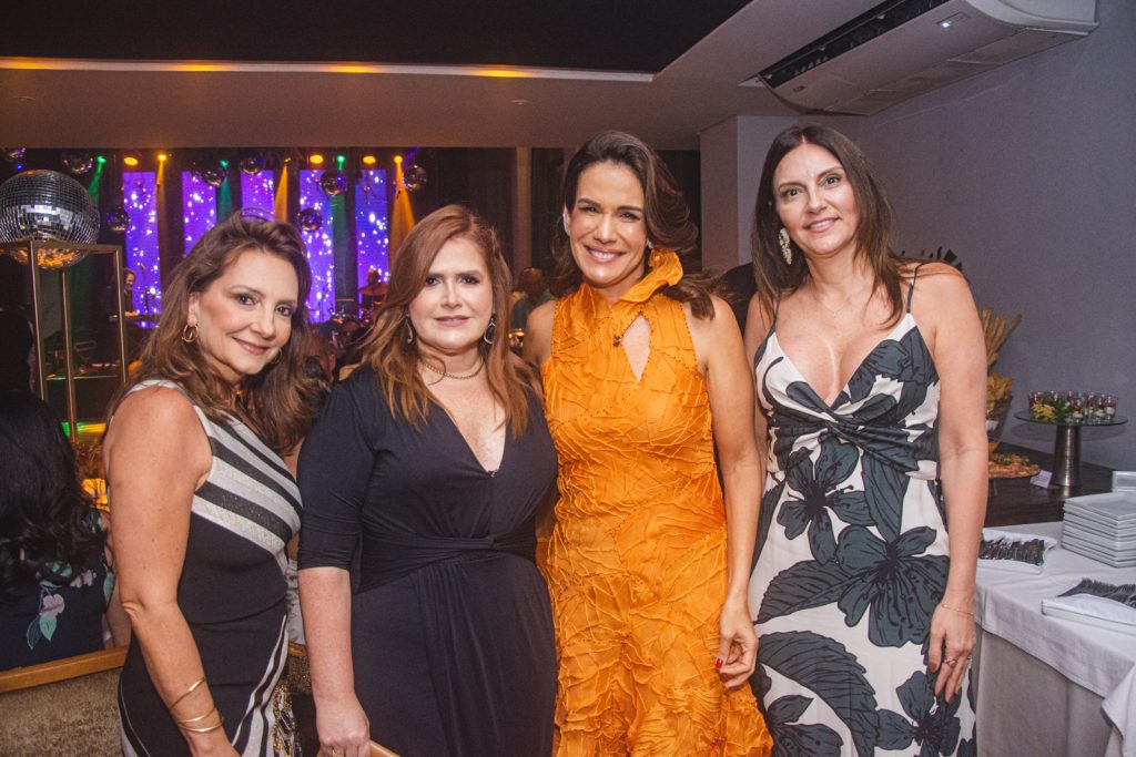 Elen Benevides, Vaneska Bezerra, Ana Virginia Martins E Raquel Aragao