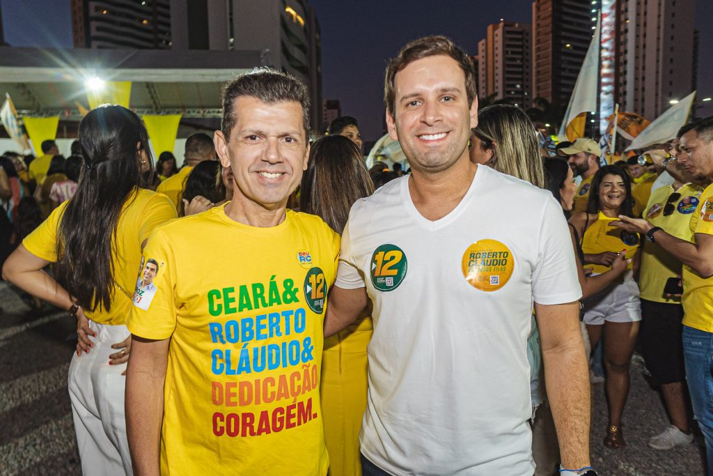 Erick Vasconcelos E Nauir Alencar