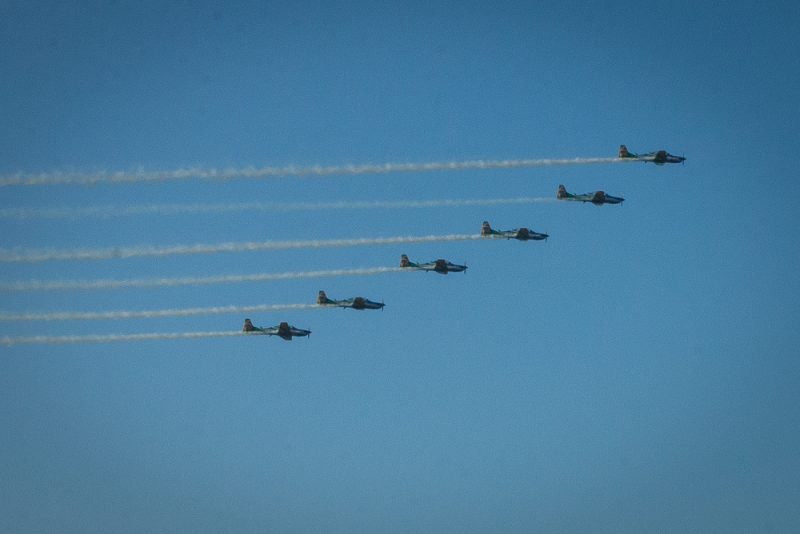 Circuito Bicentenário da Independência - Esquadrilha da Fumaça faz show aéreo e encanta o público no Aterro da Praia de Iracema