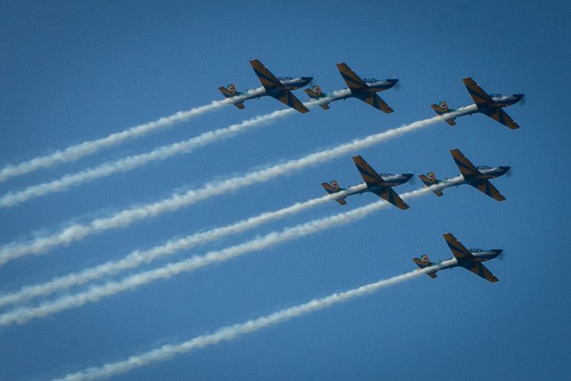 Circuito Bicentenário da Independência - Esquadrilha da Fumaça faz show aéreo e encanta o público no Aterro da Praia de Iracema