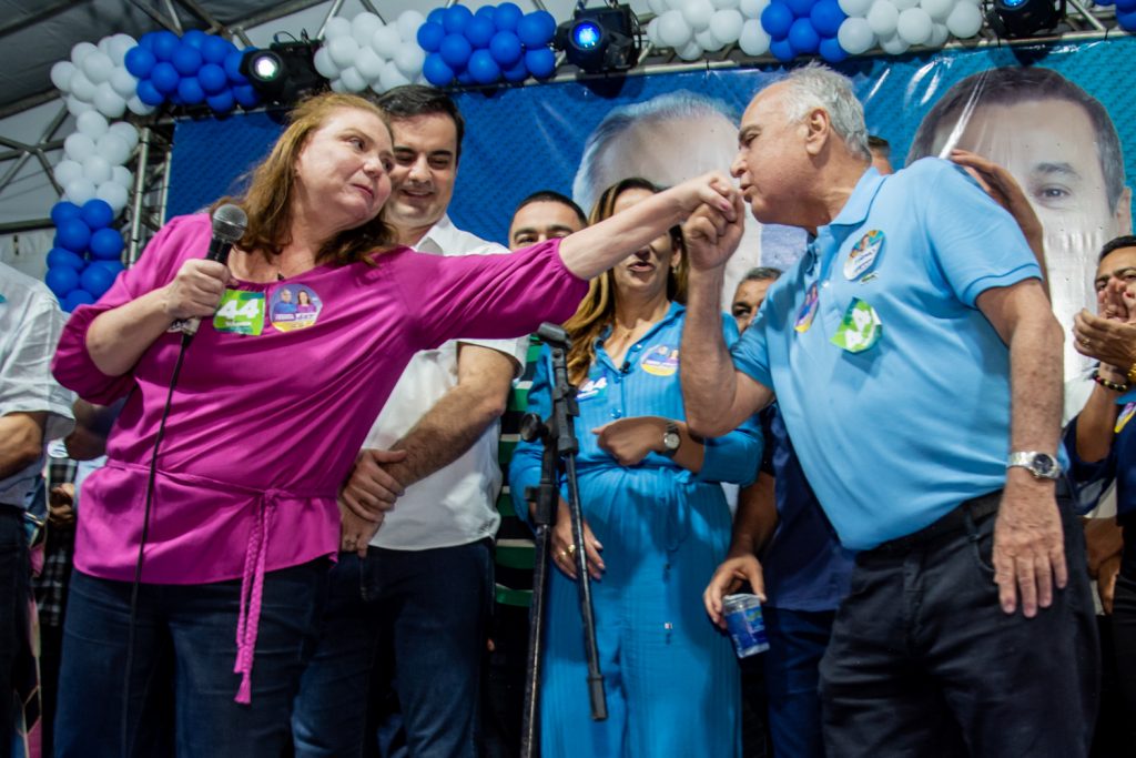 Fernanda Pessoa E Roberto Pessoa (2)