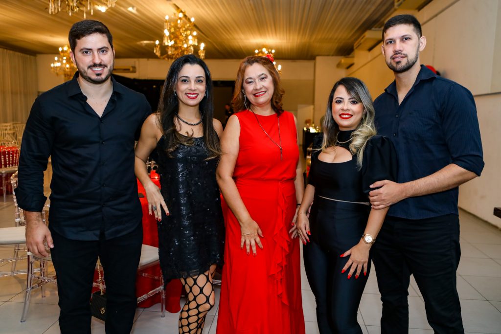 Fernando Botelho, Rebeca Aragao, Tania Colares, Kamylla Araujo E Thiago Colares (1)