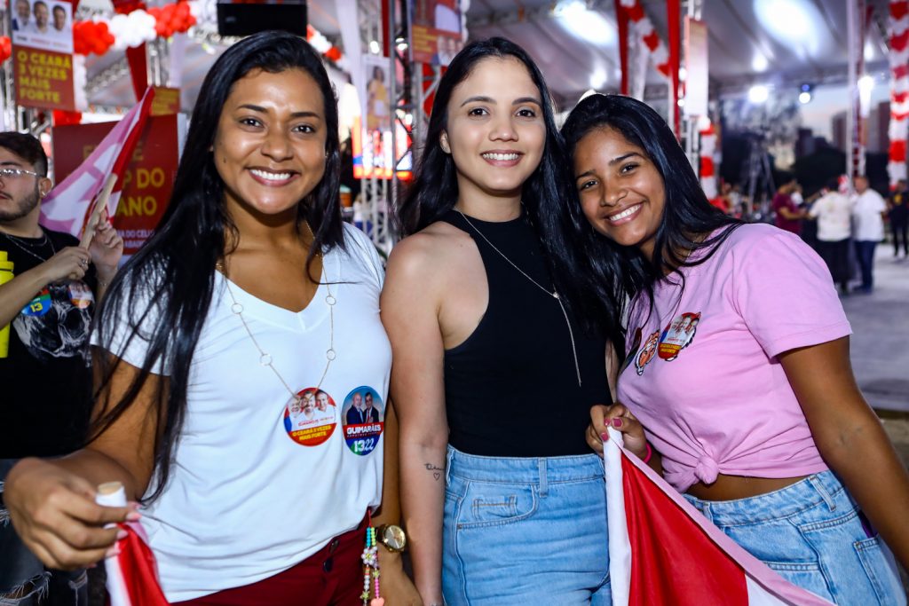 Gessica Tavares, Adara Francelino E Amanda Silva