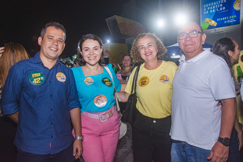 Henrique Tabosa, Tatiane Brasil, Valeria Brandao E Brandao