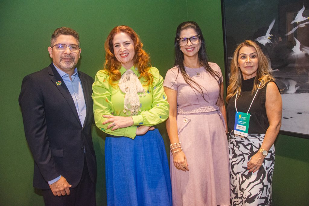 Hermes Monteiro, Enid Camara, Karina Frota E Monica Luz