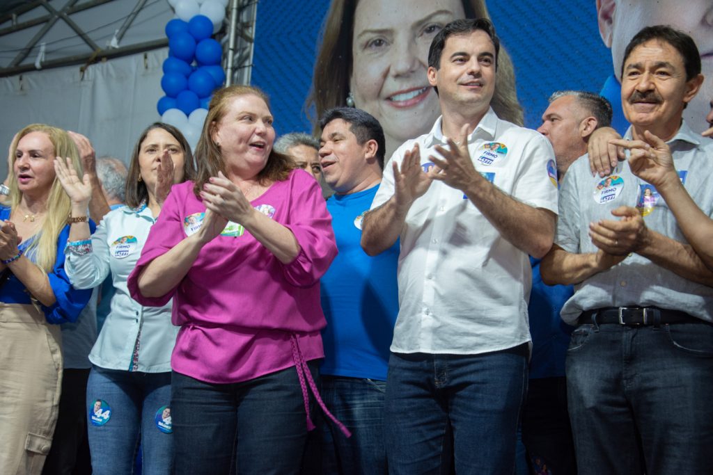 Inauguração Do Comitê De Fernanda Pessoa E Firmo Camurça (15)