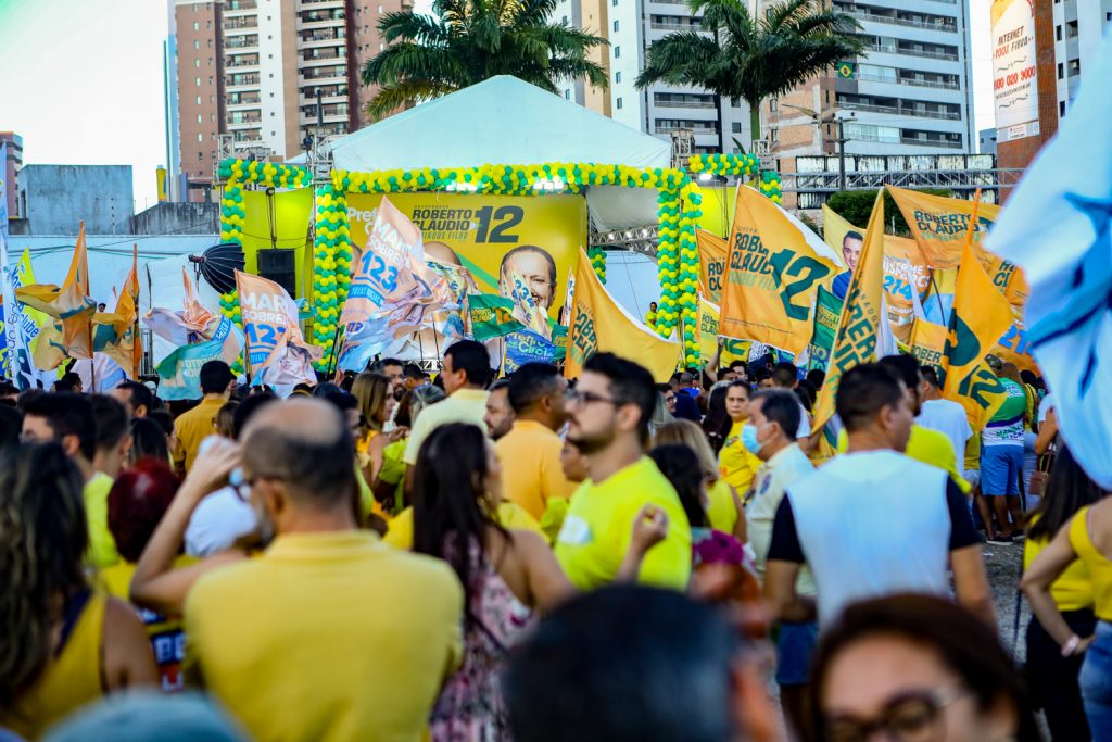 Inauguraçao Do Comite Do Roberto Claudio (3)