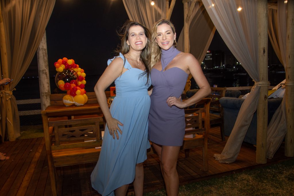 Ivna Pinheiro E Martinha Freire