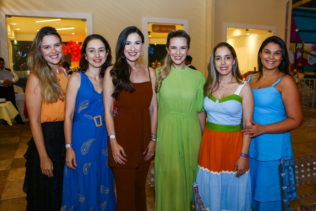 Karol Martins, Veronica Benevides,giuliana Botelho, Naiana Philomeno Veronica Lima E Juliana Ribeiro