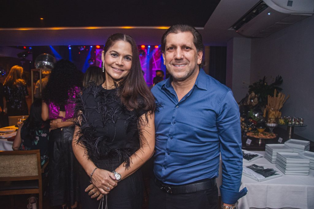 Manoela Pontes E Jonatas Costa