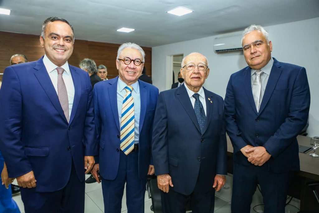 Marcelo Mota,arnaldo Santos, Ubiratan Aguiar E Helio Parente