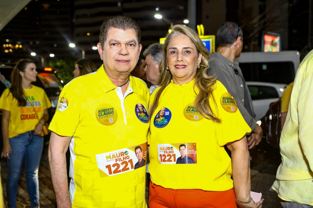 Mauro E Marise Benevides