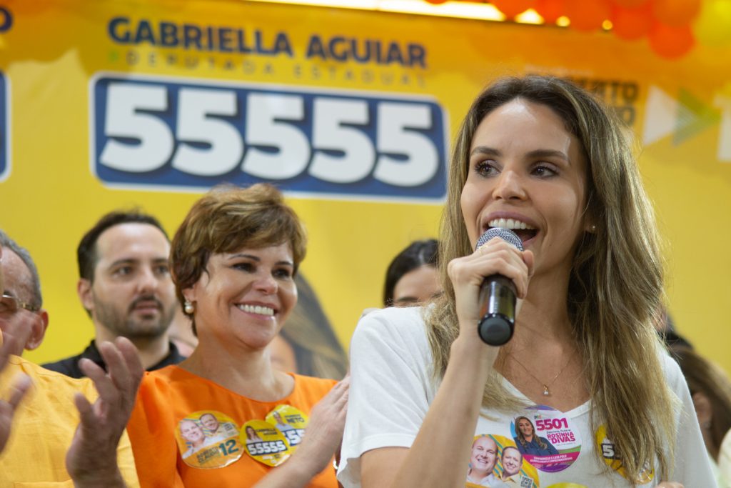 Patricia E Gabriella Aguiar