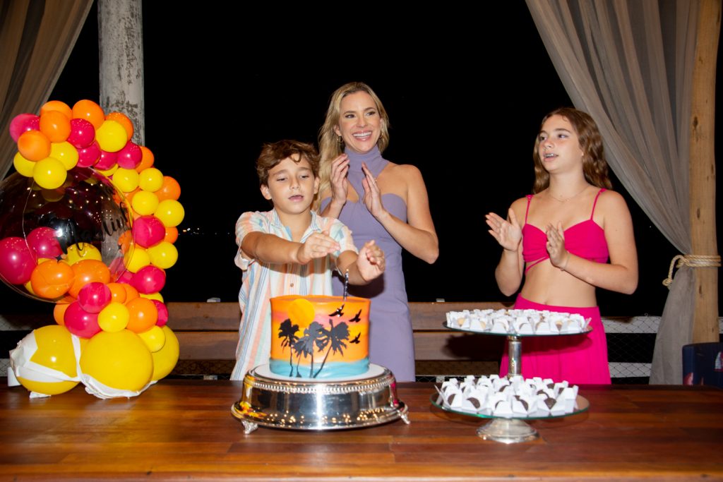 Pedro Bezerra, Martinha Freire E Sofia Bezerra (2)