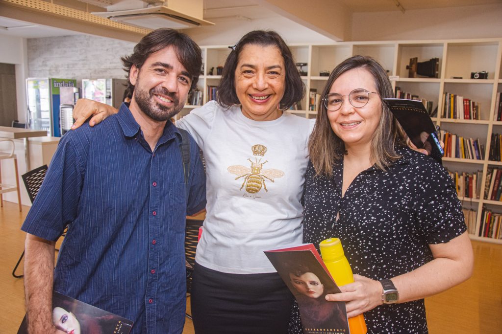 Roberto Vieira, Vera Santiago E Georgia Oliveira