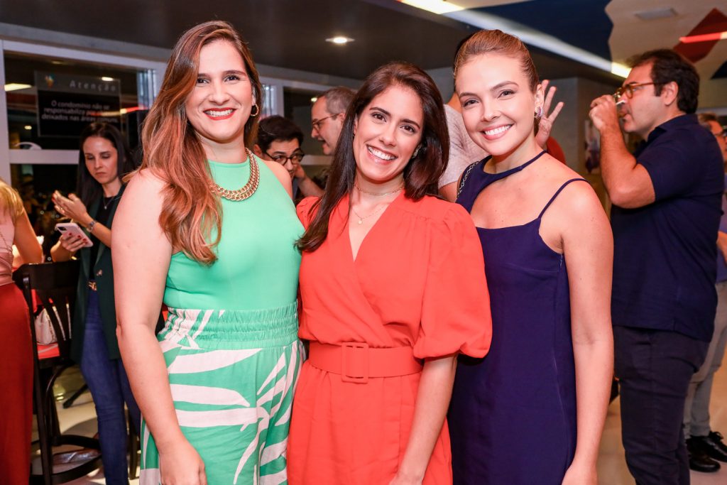 Sabrina Lima, Raissa Camara E Tais Lopes