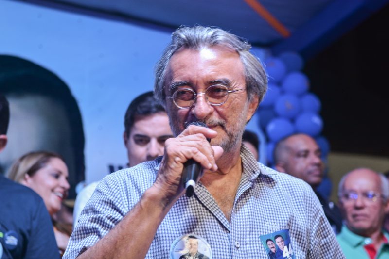 Política - Damião Tenório inaugura comitê central ao lado do Capitão Wagner