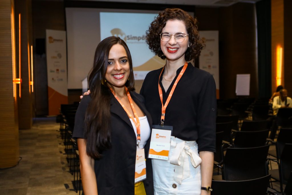 Ana Paula Portela E Mariana Veras