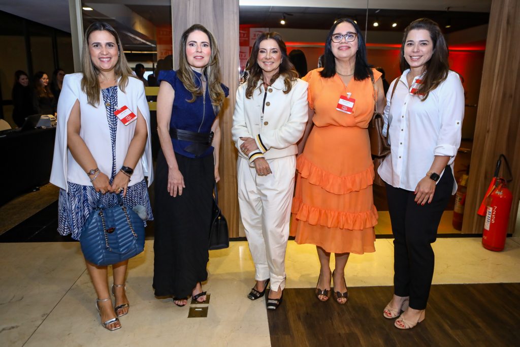 Ana Sampaio, Agueda Muniz, Emilia Buarque, Milene Pereira E Renata Correia