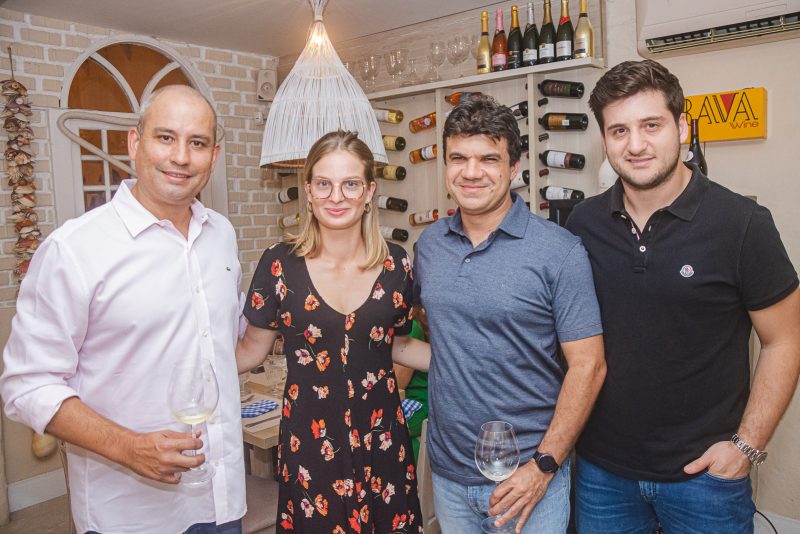 Alta Gastronomia - Brava Wine e Villa Zulli reúnem seletos convidados para um exclusivo jantar harmonizado Louis Lator