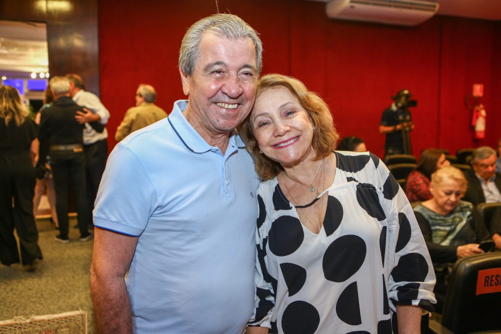 Antonio Carlos E Marcia Freire