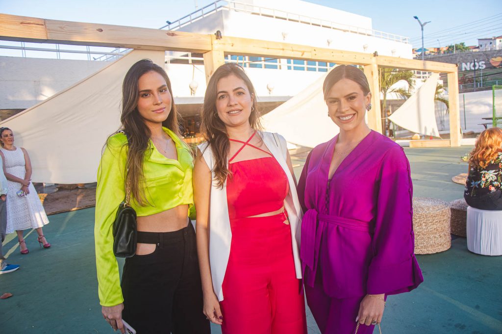 Ariella De Sa E Juliana Machado E Kessia Cidrack