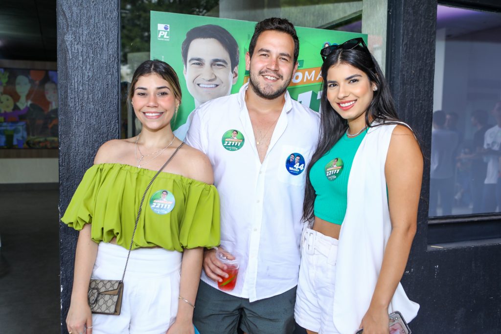 Barbara Falcao, Raul Caldas E Lidia Aguiar