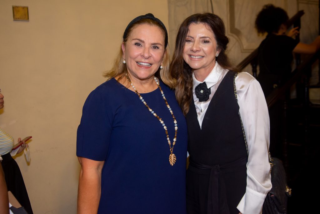 Beatriz Fiuza E Emilia Buarque (1)