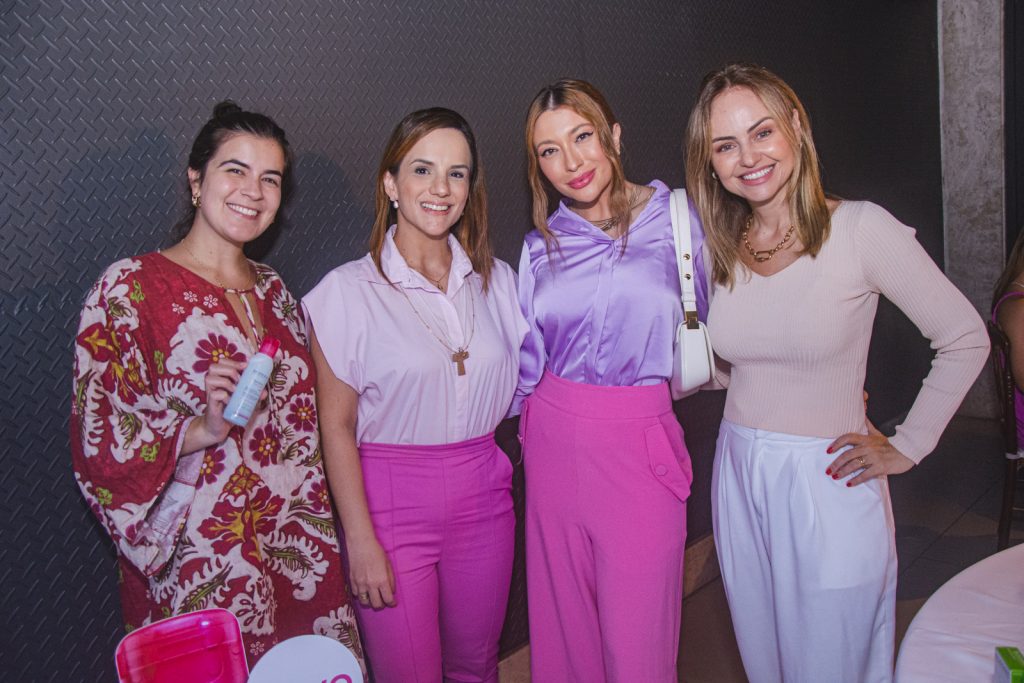 Camila Cotecchia, Carla Teixeira, Edith Gomes E Gabriela Brasil