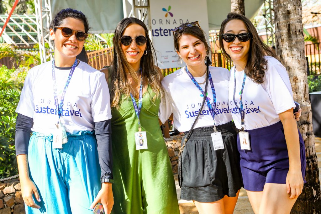 Camila Marques, Elis Mota, Marina Rolim E Vanessa Guedes