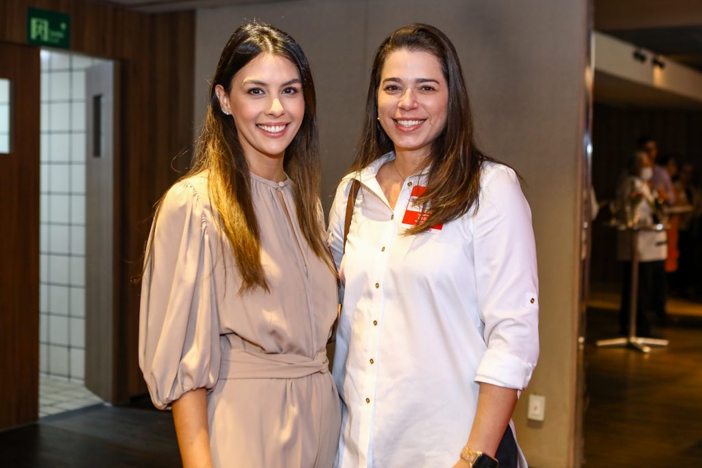 Camila Salazar E Renata Correia