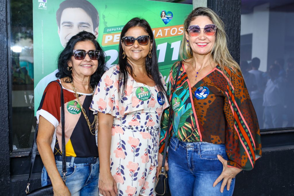 Carmen Matos, Kelyne Matos E Lindalva Diniz