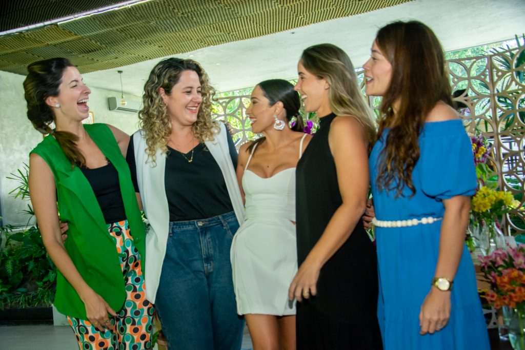 Consuelo Nóbrega, Natalia Cavalcante, Renata Cavalcante Marinho, Andrea Montenegro E Roberta Ribeiro (7)