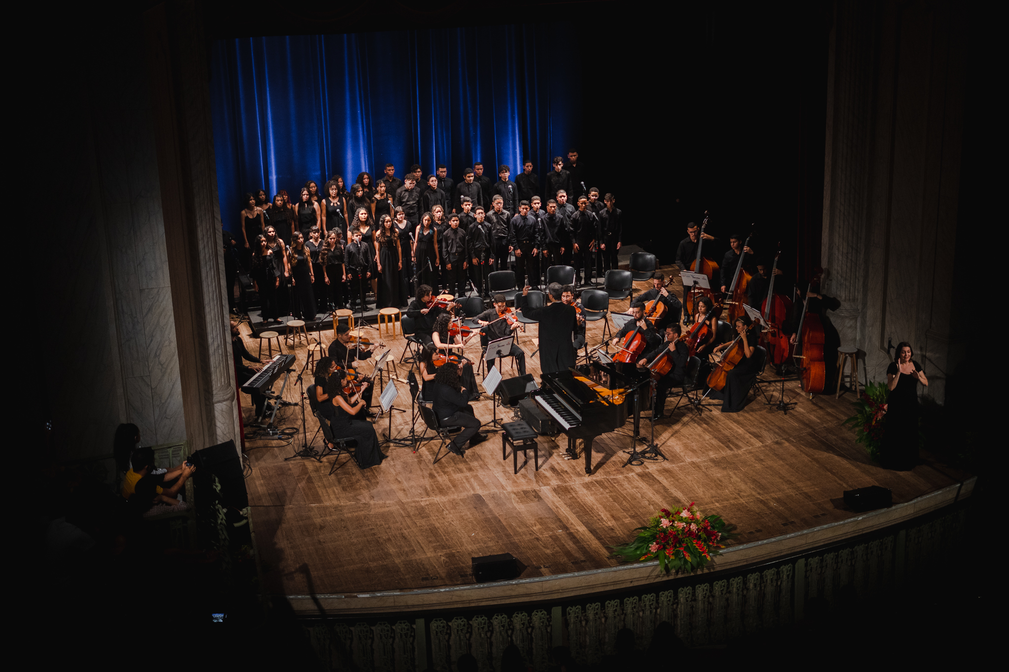 Instituto Jacques Klein realiza concerto no Teatro São José em comemoração aos seus 10 anos de atuação