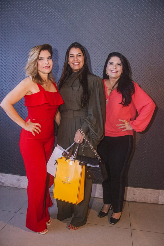 Fabiana Lustosa, Camila Farias E Sellene Camara