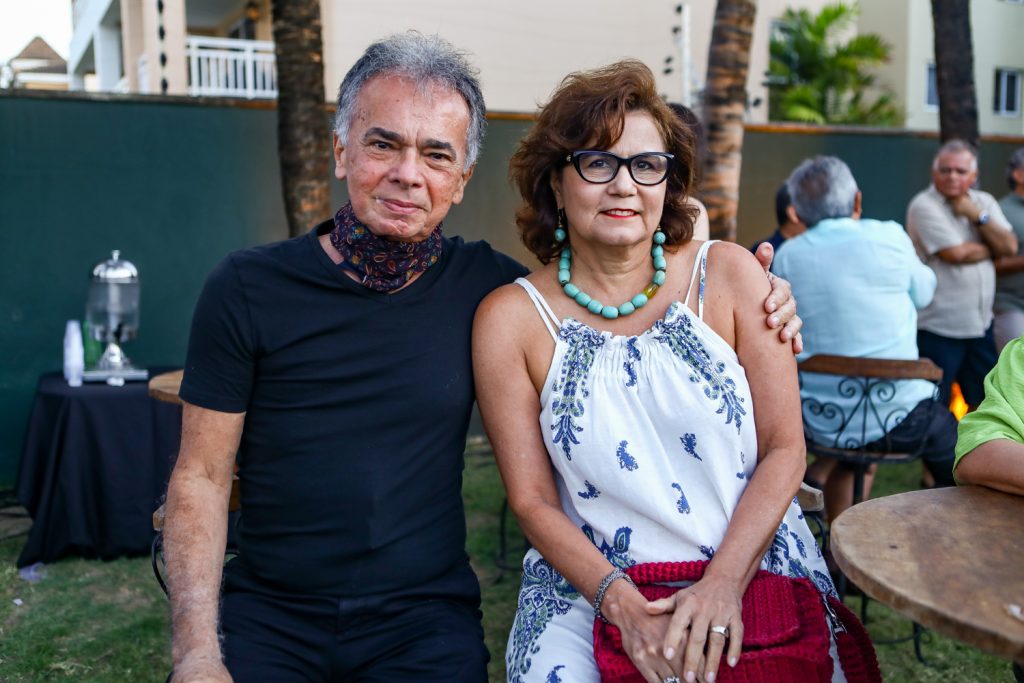 Fernando Barroso E Marcia Cavalcante